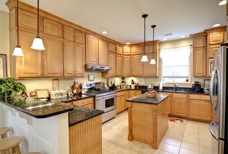 Oak Cabinet Remodeling in Dayton, OH